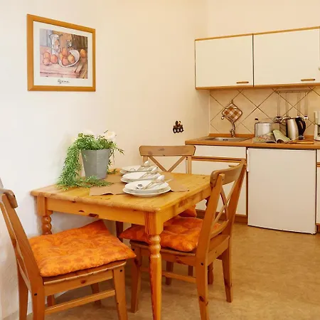 Zur Alten Post Apartman